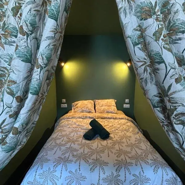 Petite pause en centre ville avec parking，位于洛里昂的酒店