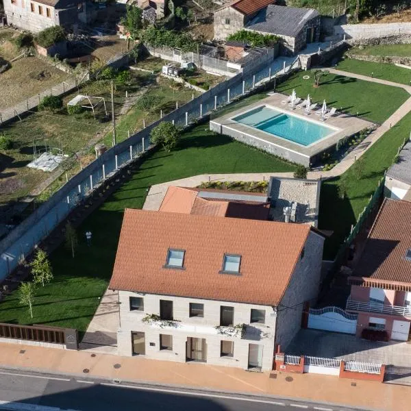 Pardavila 57 Slow Hotel，位于Marín的酒店