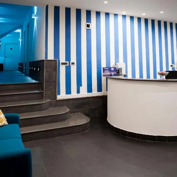 Yacht Club Angioino,位于那不勒斯的酒店