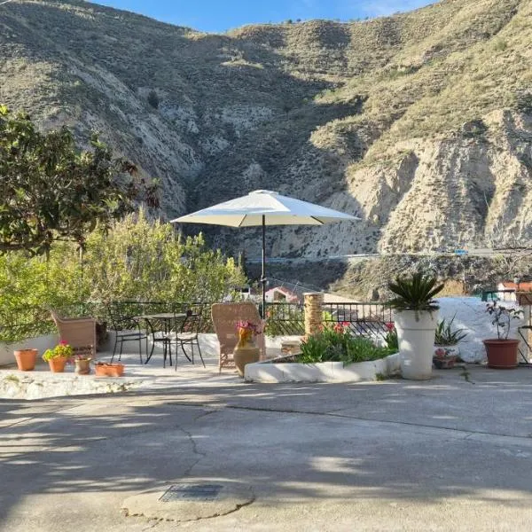 La Casa de la Abuela，位于皮诺斯赫尼尔的酒店