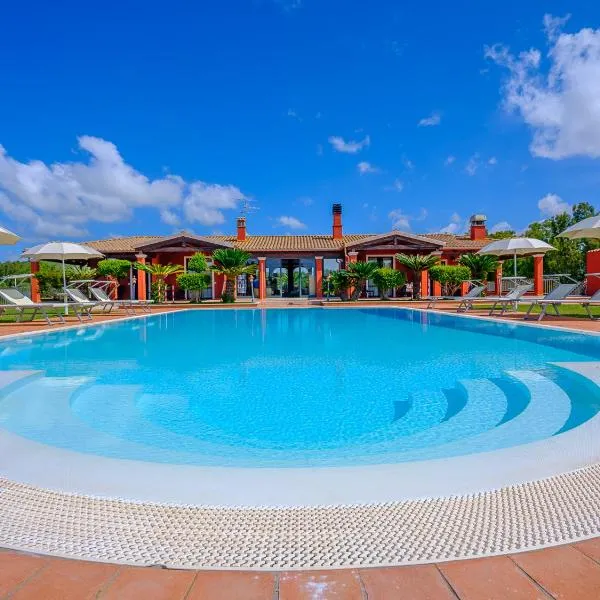 Villa Barbarina - Nature Resort with Pool & Restaurant - Alghero，位于圣塔·马里亚·迪·帕尔玛的酒店