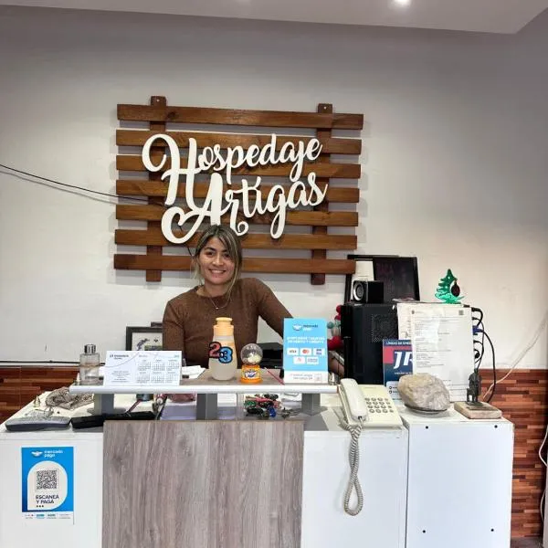 Hospedaje Artigas - Silvia Borda，位于科连特斯的酒店