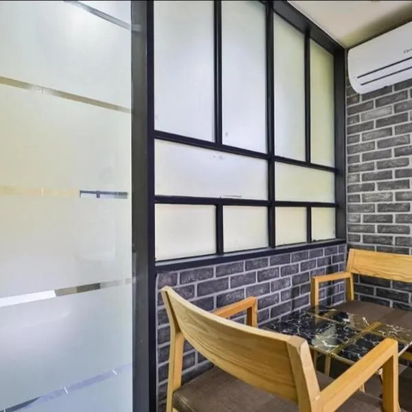 Geoje MVG Motel，位于巨济的酒店