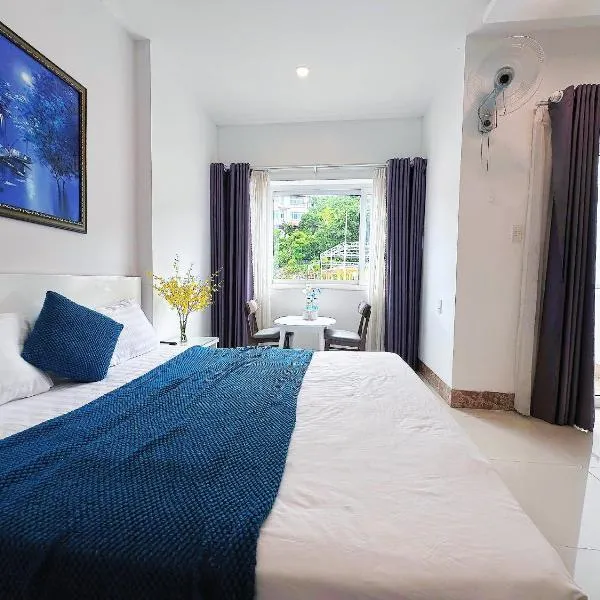 Nami Hotel & Apartment Vũng Tàu，位于头顿的酒店