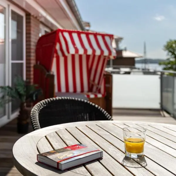 Ferienwohnungen Hafenresidenz Alter Speicher Lauterbach，位于普特布斯的酒店