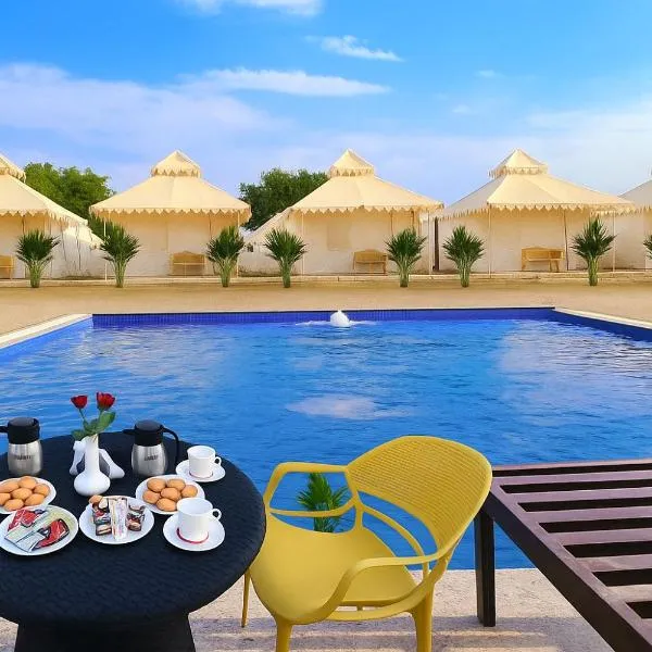 Khamma Ghani Resort with pool Luxury camp in Jaisalmer，位于斋沙默尔的酒店