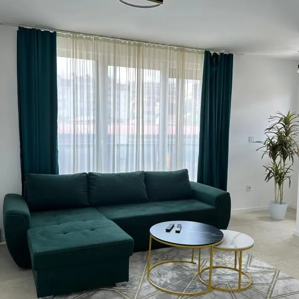 Lux Apartman Banjaluka，位于巴尼亚卢卡的酒店