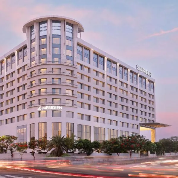 Le Meridien Ahmedabad，位于艾哈迈达巴德的酒店