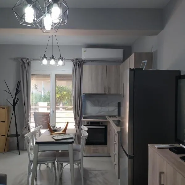 Dimis Apartment，位于Chrysoupolis的酒店