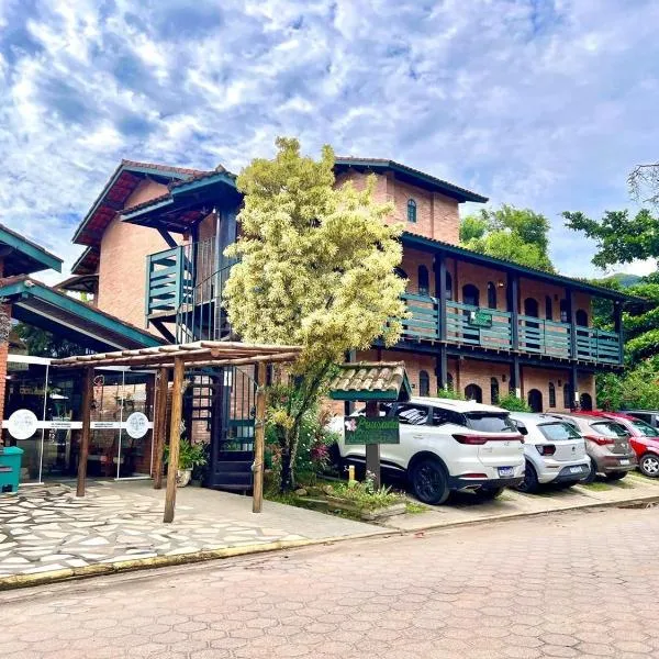 Pousada Manacas，位于乌巴图巴的酒店