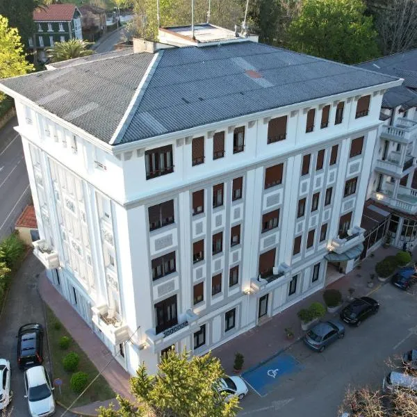 利尔加水疗大酒店，位于列尔加内斯的酒店