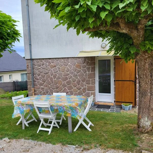 Appartement avec jardin privé，位于Rosiers-dʼÉgletons的酒店