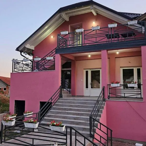 Apartments Una Roots，位于Orašac的酒店