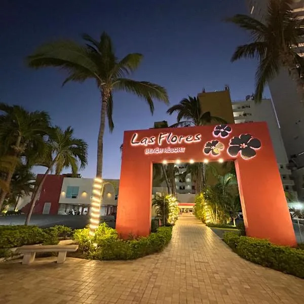 拉斯弗洛雷斯海滩度假村酒店，位于马萨特兰的酒店