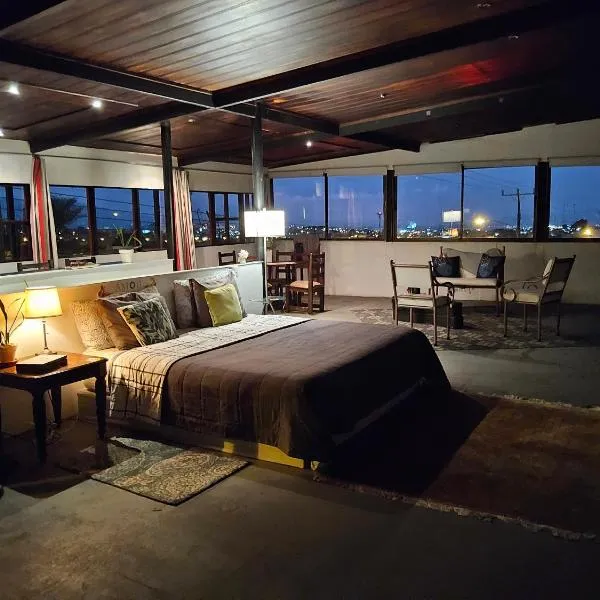 Apartamento Céntrico con Vista，位于埃雷迪亚的酒店