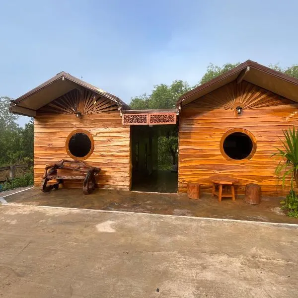 Baan Suan Pongsiri บ้านสวนพงษ์ศิริ，位于Ban Tha Sakae的酒店
