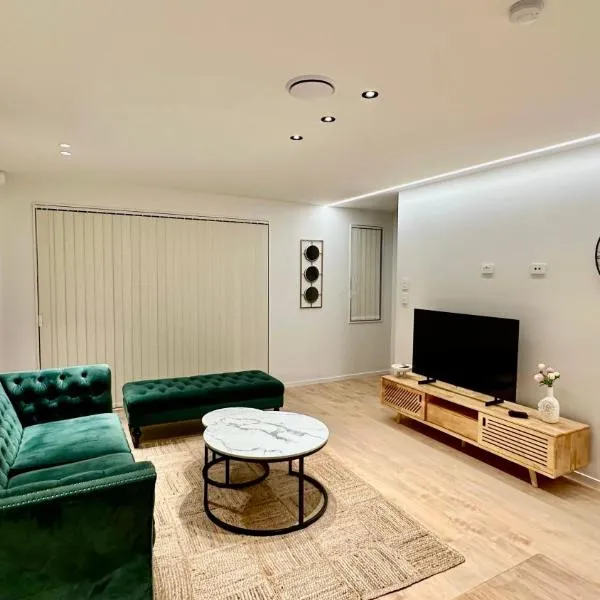 Stylish New & Cosy 3-Bedroom Retreat in Auckland - Perfect for Your Next Getaway!，位于奥克兰的酒店