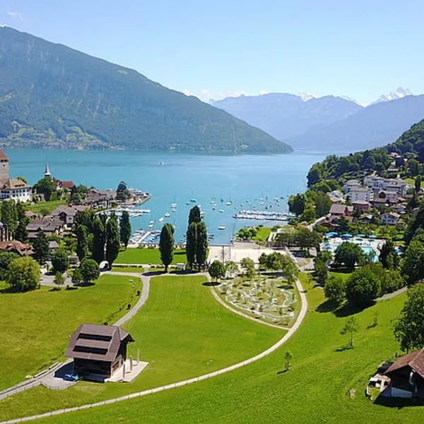 BERG & BERG APARTMENTS - Spiez Self-Check-in，位于施皮茨的酒店