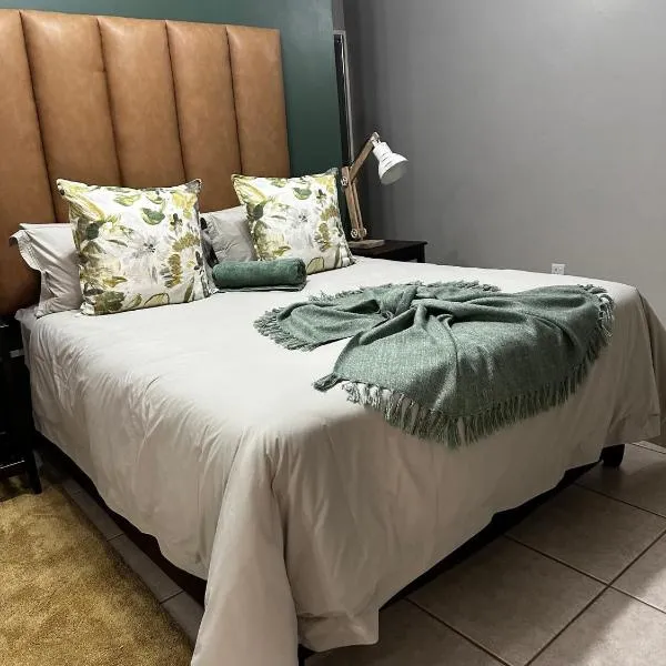 1020 Sehudi Guesthouse，位于Jwaneng的酒店