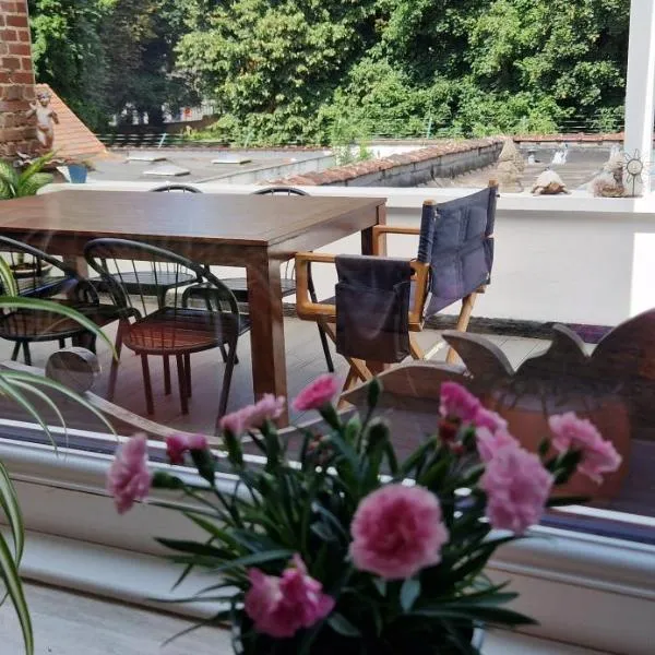 Apartamento de la grotte，位于布鲁塞尔的酒店