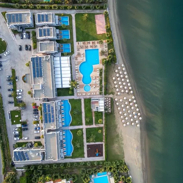 Sea Coast Resort Halkidiki，位于耶拉基尼的酒店