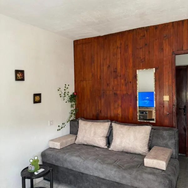 Apartman Milicevic,位于Boreti的酒店