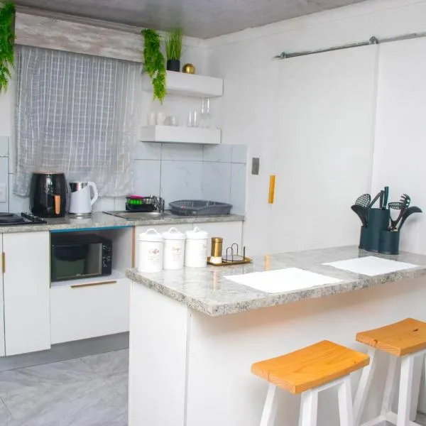 Optimum Stay Self Catering Accommodation - Junior Suite，位于帕罗的酒店