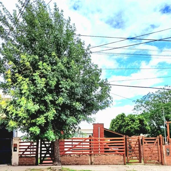 Casa Chalet 6 personas，位于科斯金的酒店