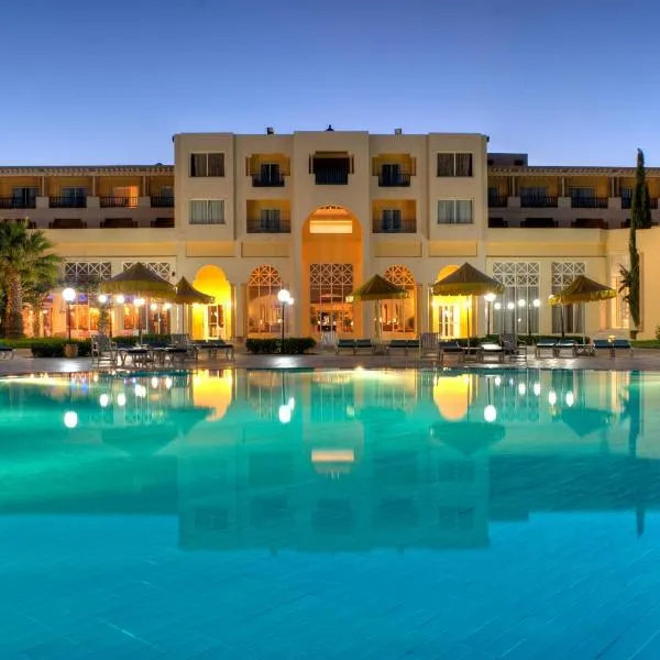 Verdi Tunis Beach Resort，位于迦玛特的酒店