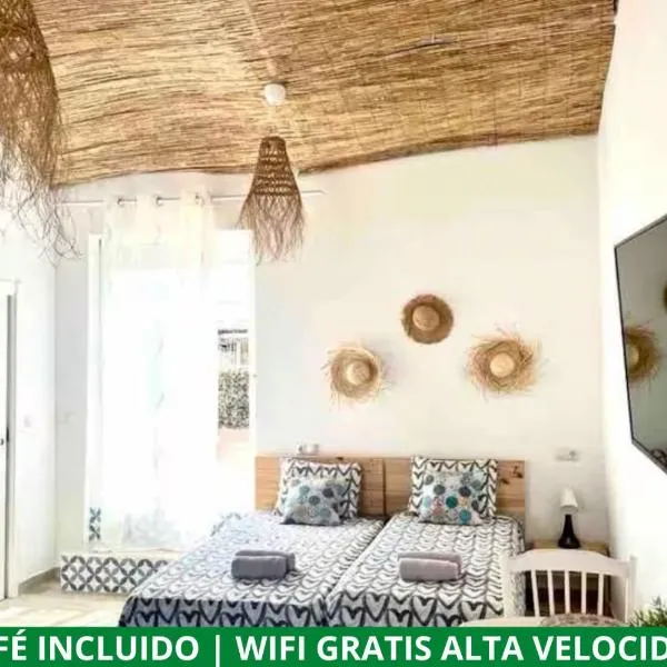 Alzira bonita Ático E Plaza Mayor con gran terraza，位于阿尔齐拉的酒店