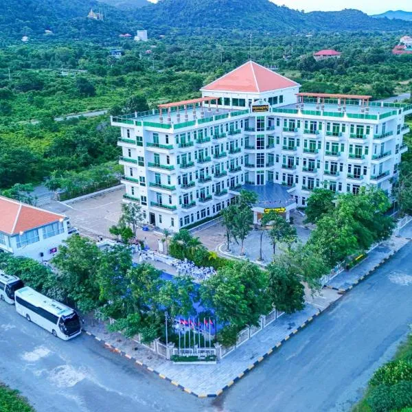 Sangkahak Mith Hotel，位于白马市的酒店