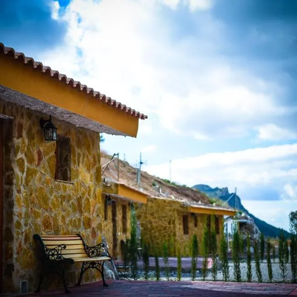 Casas y Cuevas El Solins，位于Los Baños的酒店