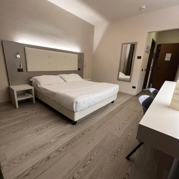 Hotel Motel Europa，位于奥索纳的酒店