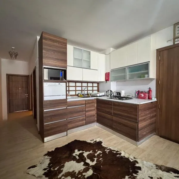 Marsascala 2nd-Floor Seaview elegant Apartment 3Bedroom 2bathroom FREE Breakfast & all tv movies，位于马尔萨斯卡拉的酒店