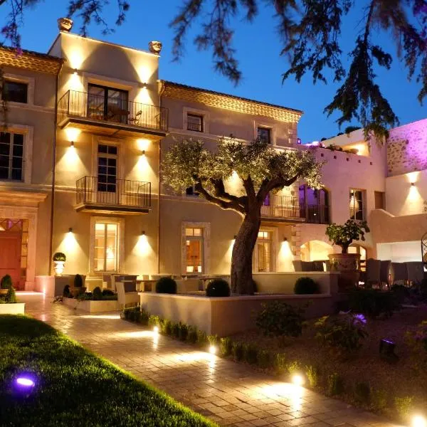 Boutique Hôtel La Villa MONTESQUIEU，位于塞兹河畔巴尼奥勒的酒店