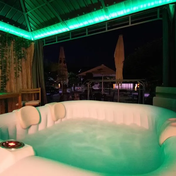 Wellness am Rheinufer，位于雷马根的酒店