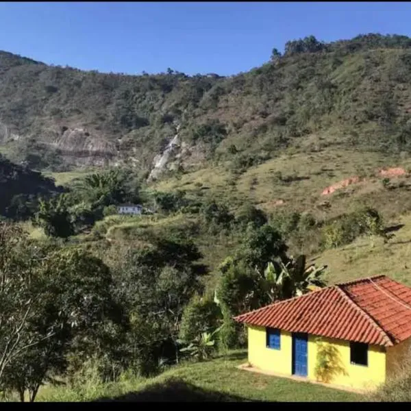 Refúgio, Aconchego, Aonde nasce o sol e Cachoeira!，位于Mercês的酒店