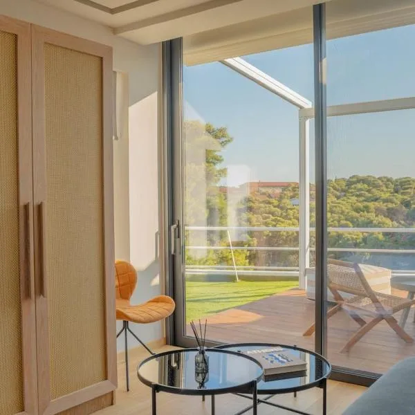 Athens Riviera Suite，位于雅典的酒店