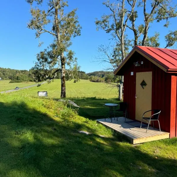 Riverside Farm fish and family friendly cottage nr 4 Strömstaren，位于蒙克达尔的酒店
