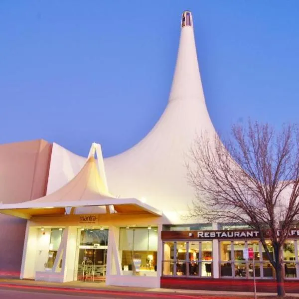 Pavilion Hotel Wagga Wagga，位于沃加沃加的酒店