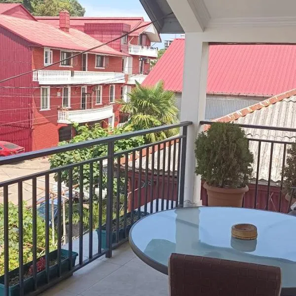 LouNik stay hotel and rooms，位于科布列季的酒店