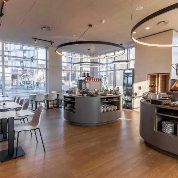 B&B HOTEL Aalborg，位于奥尔堡的酒店