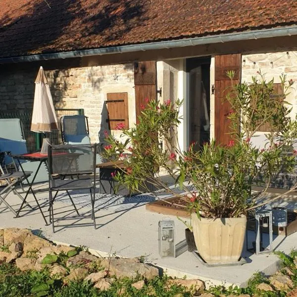 Havre de paix en Bourgogne，位于Saint-Germain-du-Plain的酒店
