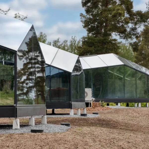 Lunar Igloos - Ruska - Ellivuori Resort，位于Karkku的酒店