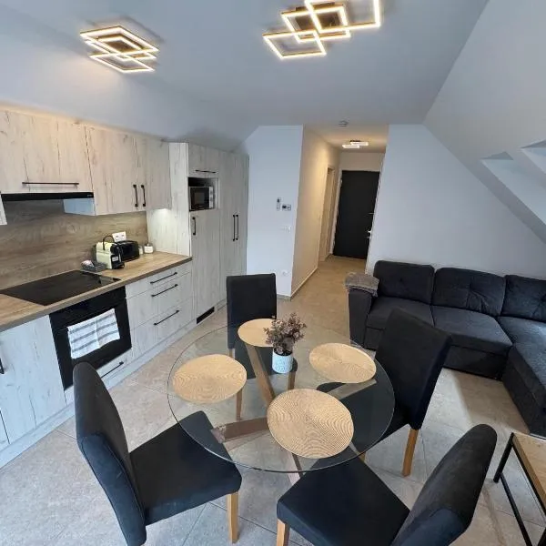 M21 Residence Sárvár，位于萨尔瓦尔的酒店