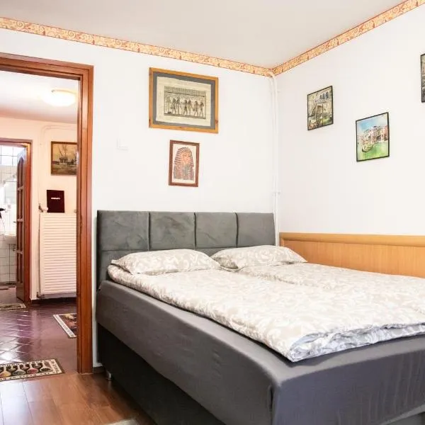 Tip-Top Apartman Ház，位于塞格德的酒店