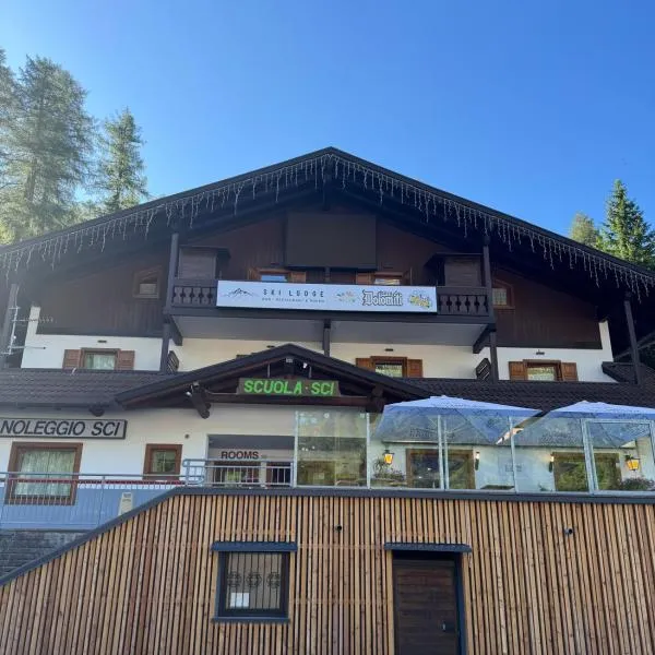 Ski Lodge Pampeago，位于泰塞罗的酒店