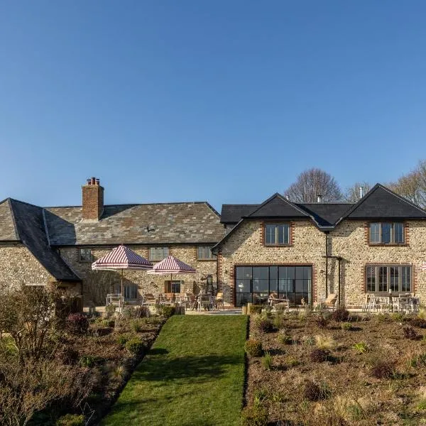 Louma Farm and Retreat，位于Wootton Fitzpaine的酒店
