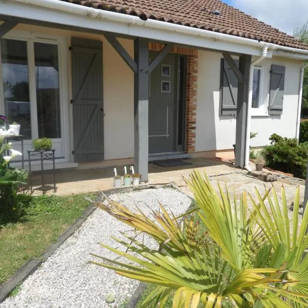 Le Grand Chêne，位于Magnac-Bourg的酒店