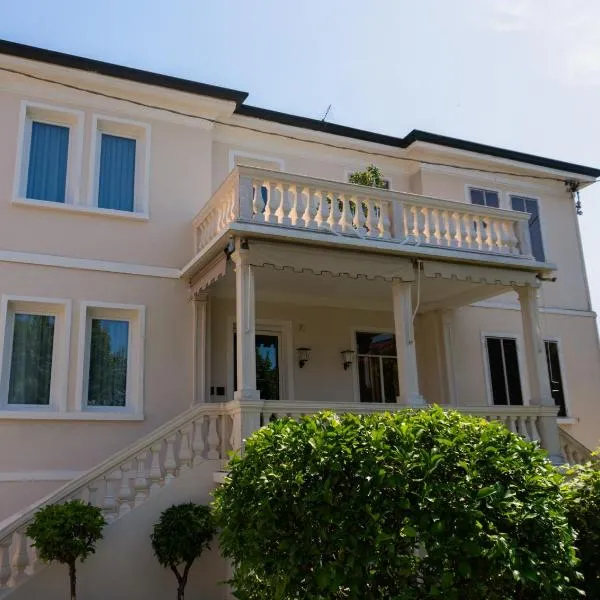 B&B Villa Margherita - Luxury Rooms in Padua，位于帕多瓦的酒店
